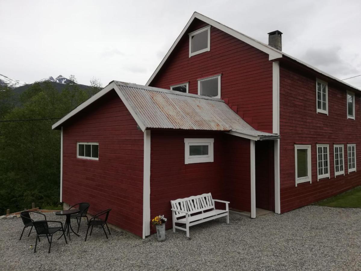 Mountain View House Villa Isfjorden ภายนอก รูปภาพ